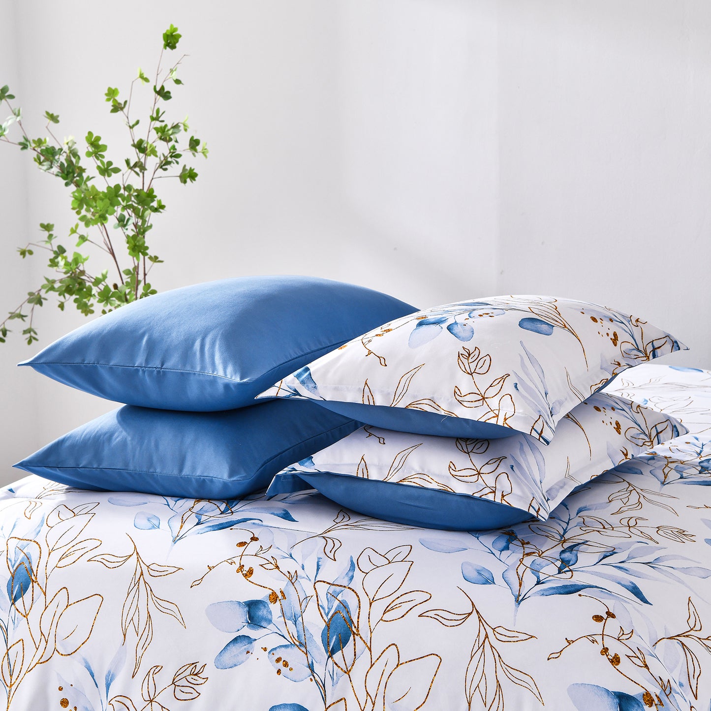 WONGS BEDDING Blue Floral Bed in a Bag Queen Size,7 Pcs Botanical Comforter Set Adult(90"x96")