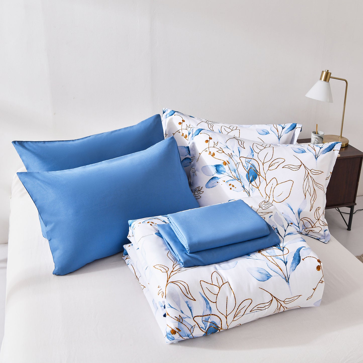 WONGS BEDDING Blue Floral Bed in a Bag Queen Size,7 Pcs Botanical Comforter Set Adult(90"x96")