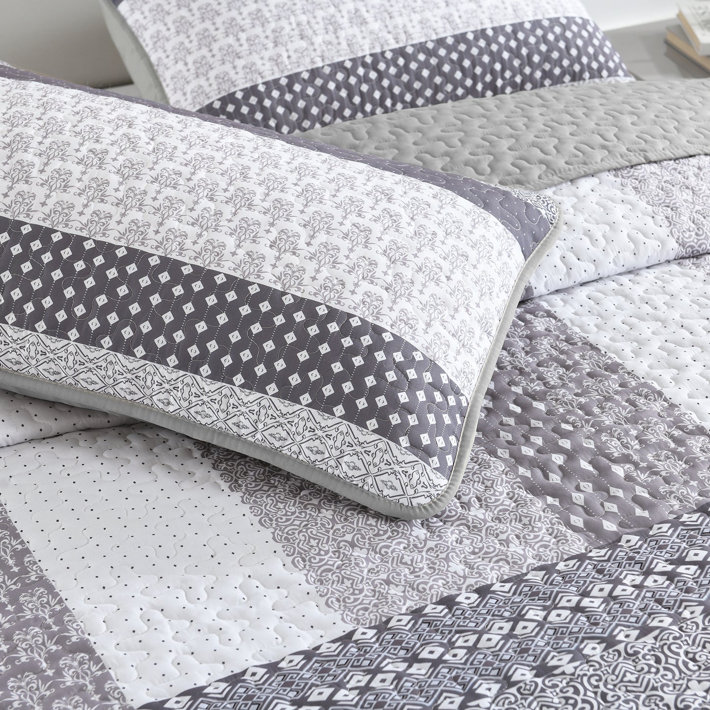 WONGS BEDDING Queen Size Quilt Set Stripe Splicing,3Pcs Boho Light Gray Bedding Set Adult(90"x96")