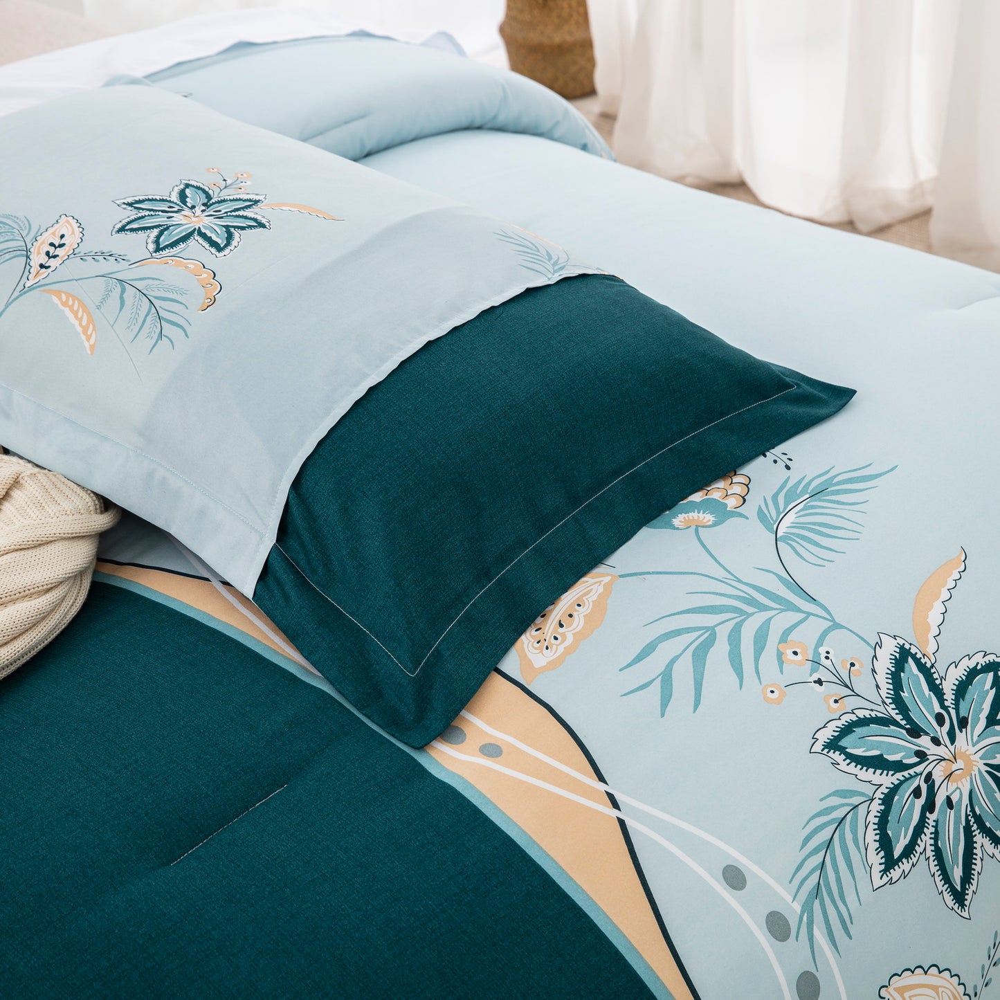 Emerald Design Embroidery Comforter set with 2 Pillow Cases