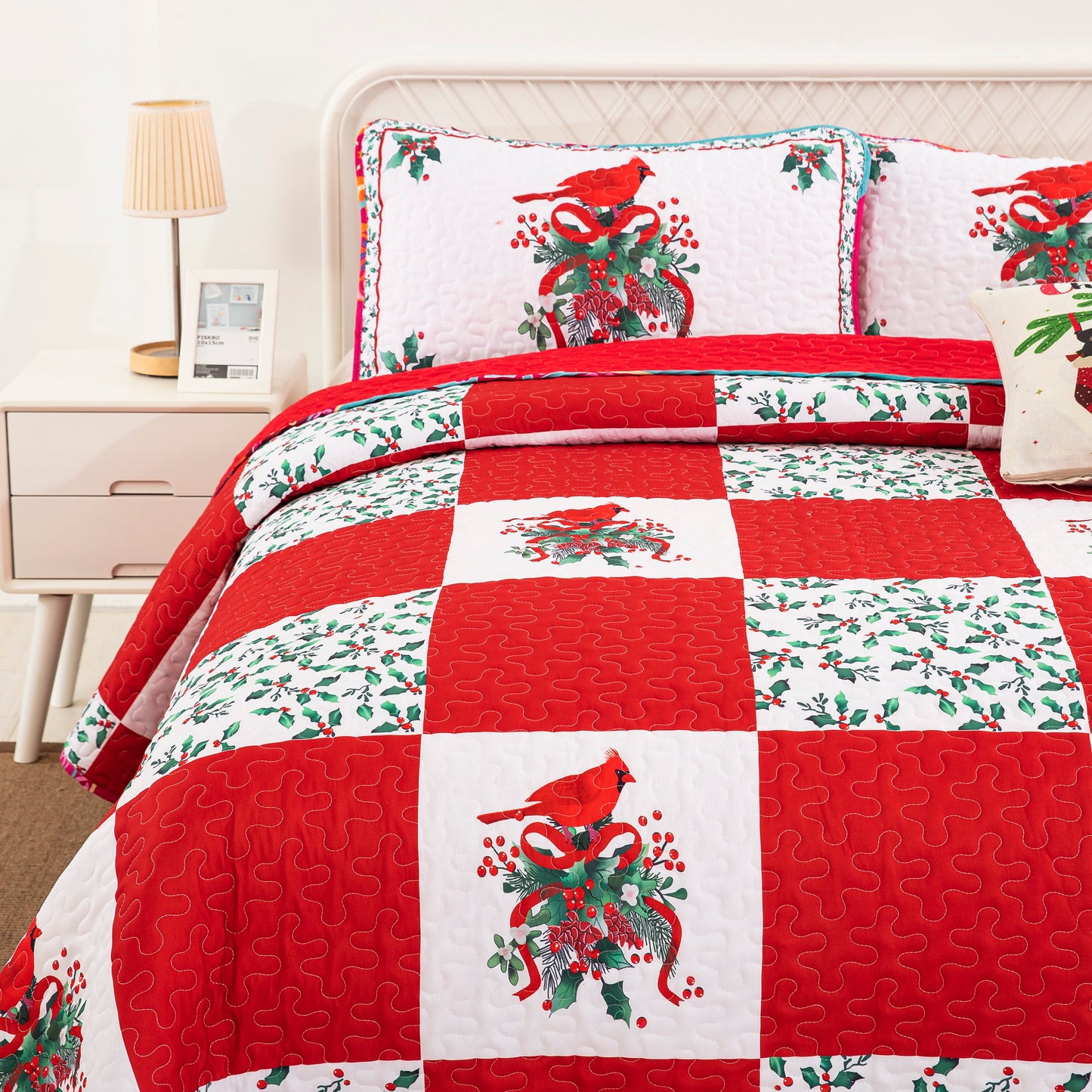WONGS BEDDING Christmas Style Quilt Set with 2 Pillowcases