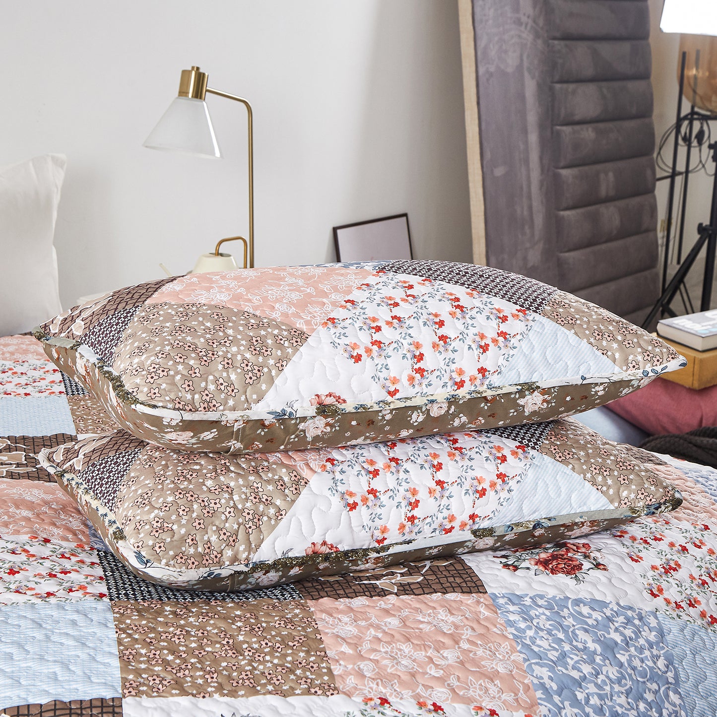 Plain Decoration Bohemian Style 3 Pieces Quilt Set with 2 Pillowcases
