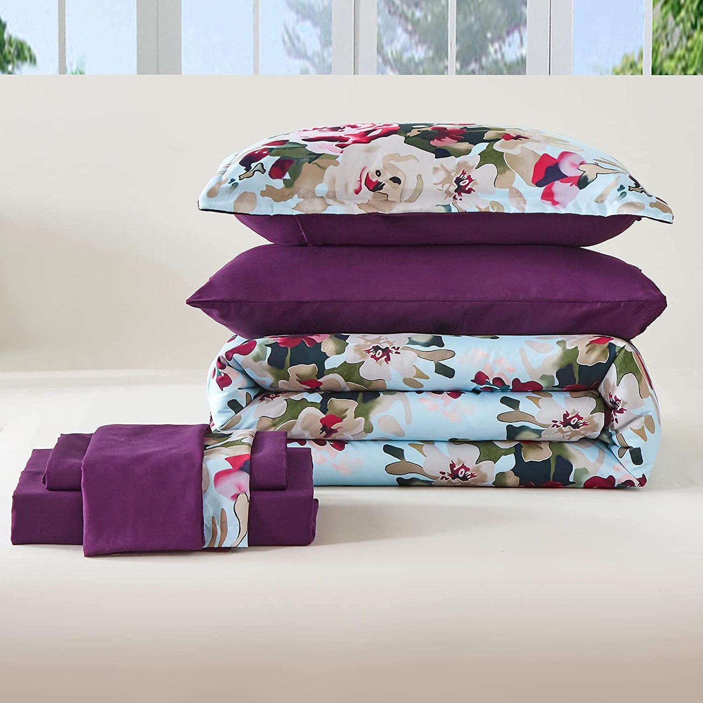 Watercolor Blooms Print Design 7 Pieces Comforter Set With 4 Pillows