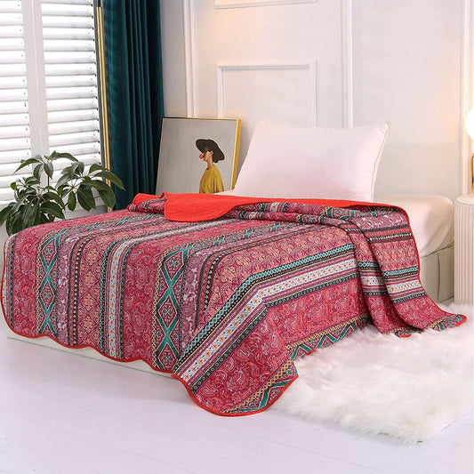 Red Green Striped Pattern Patchwork 3 Pieces Boho Quilt Set with 2 Pillowcases