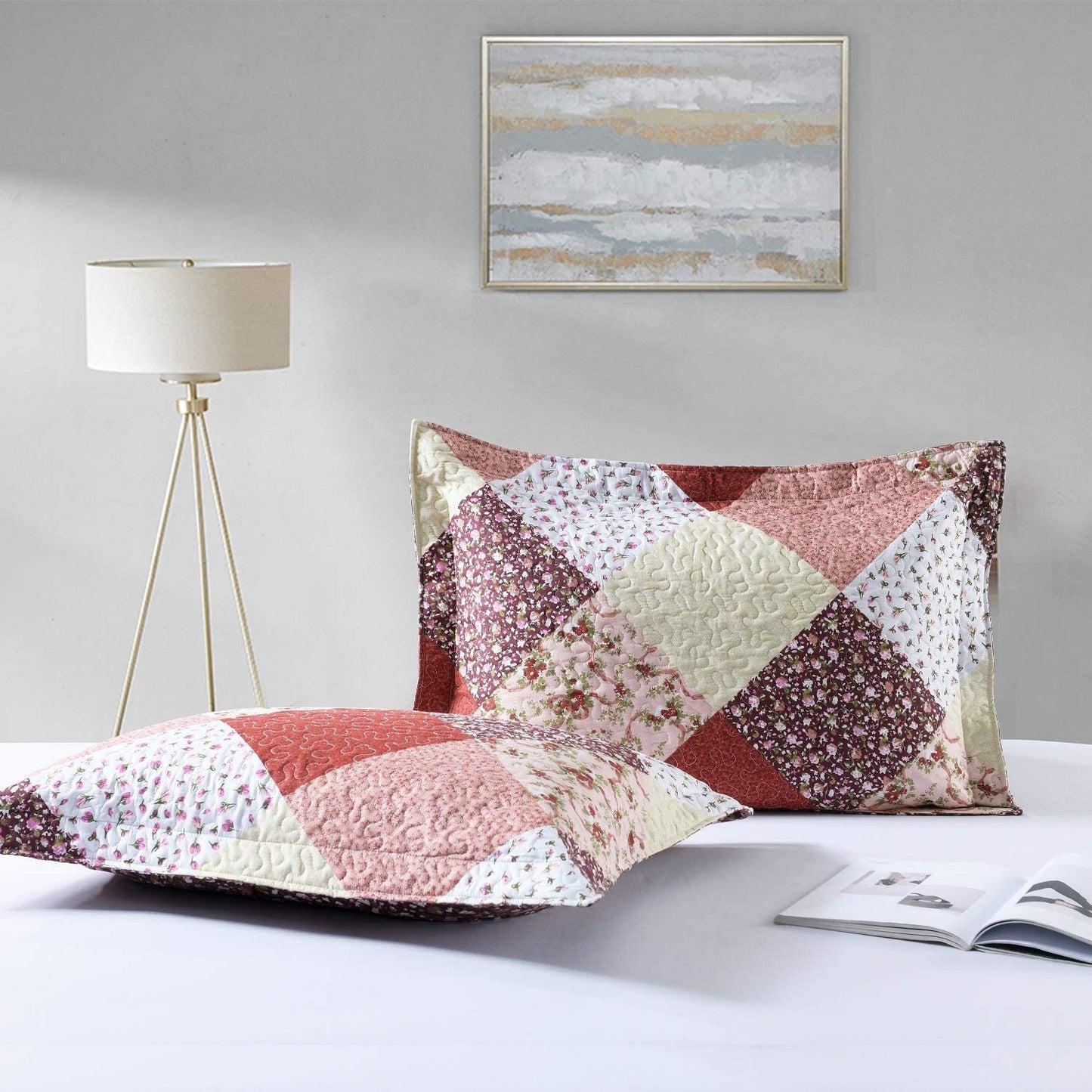 Floral Grid Print 3 Pieces Lightweight Quilt Set with 2 Pillowcases
