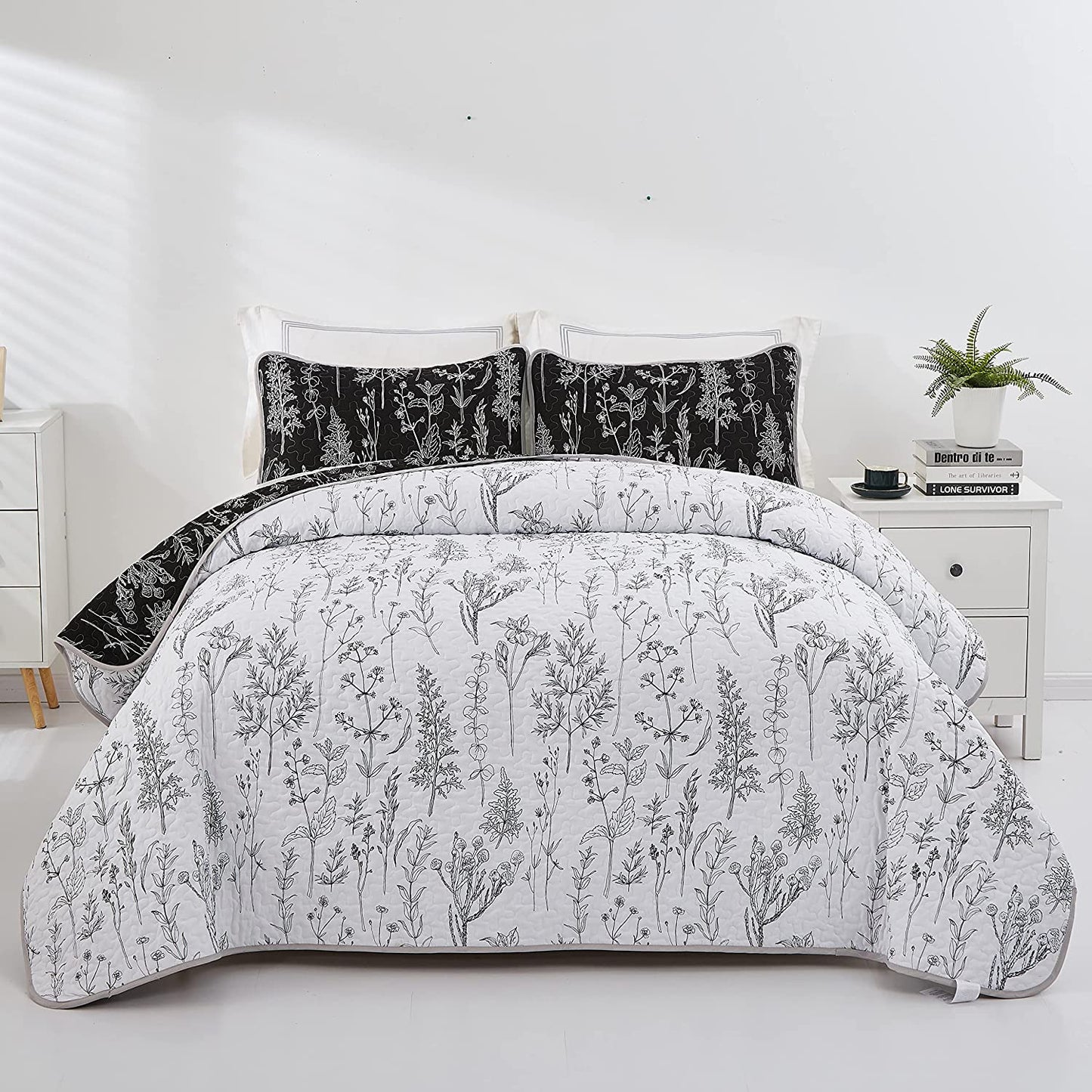 Black and White Quilt Set 3 Pieces Flowers Botanical Plant Reversible Summer Lightweight Microfiber Bedspread with 2 Pillowcases