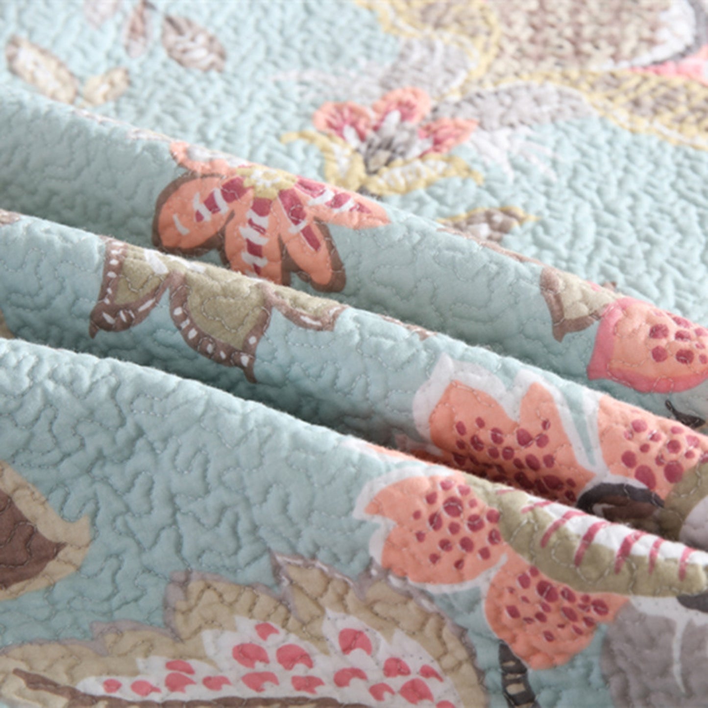 Flower Design Pure Cotton 3 Pieces Quilt Set with 2 Pillowcases