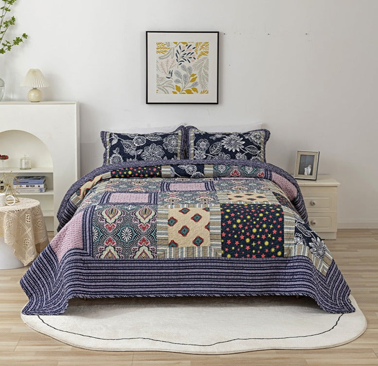 Pure Cotton Handmade Patchwork Flower 3 Pieces Quilt Set with 2 Pillowcases