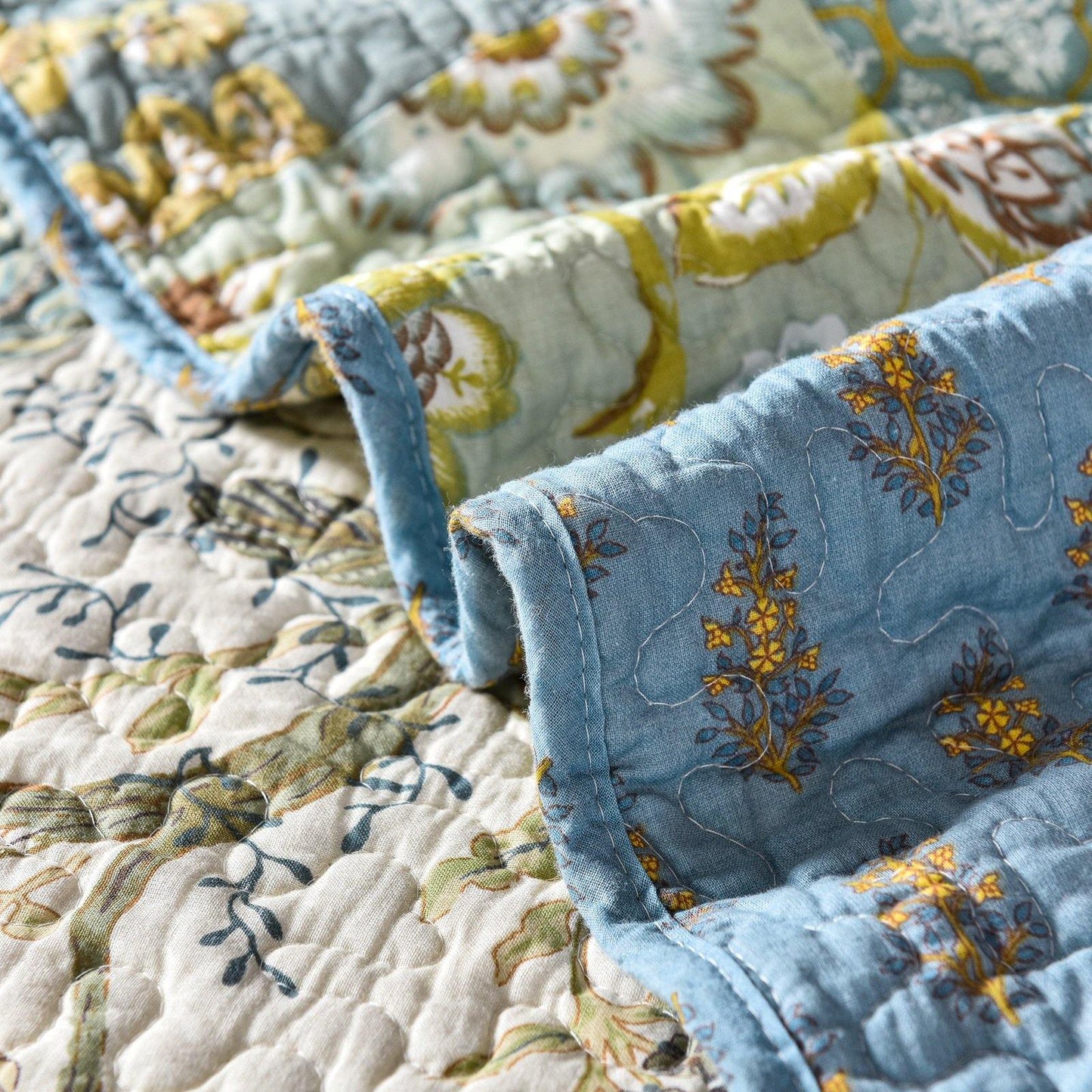 Bohemian floral stitching 3 Pieces Boho Quilt Set Coverlet with 2 Pillowcases - Wongs bedding