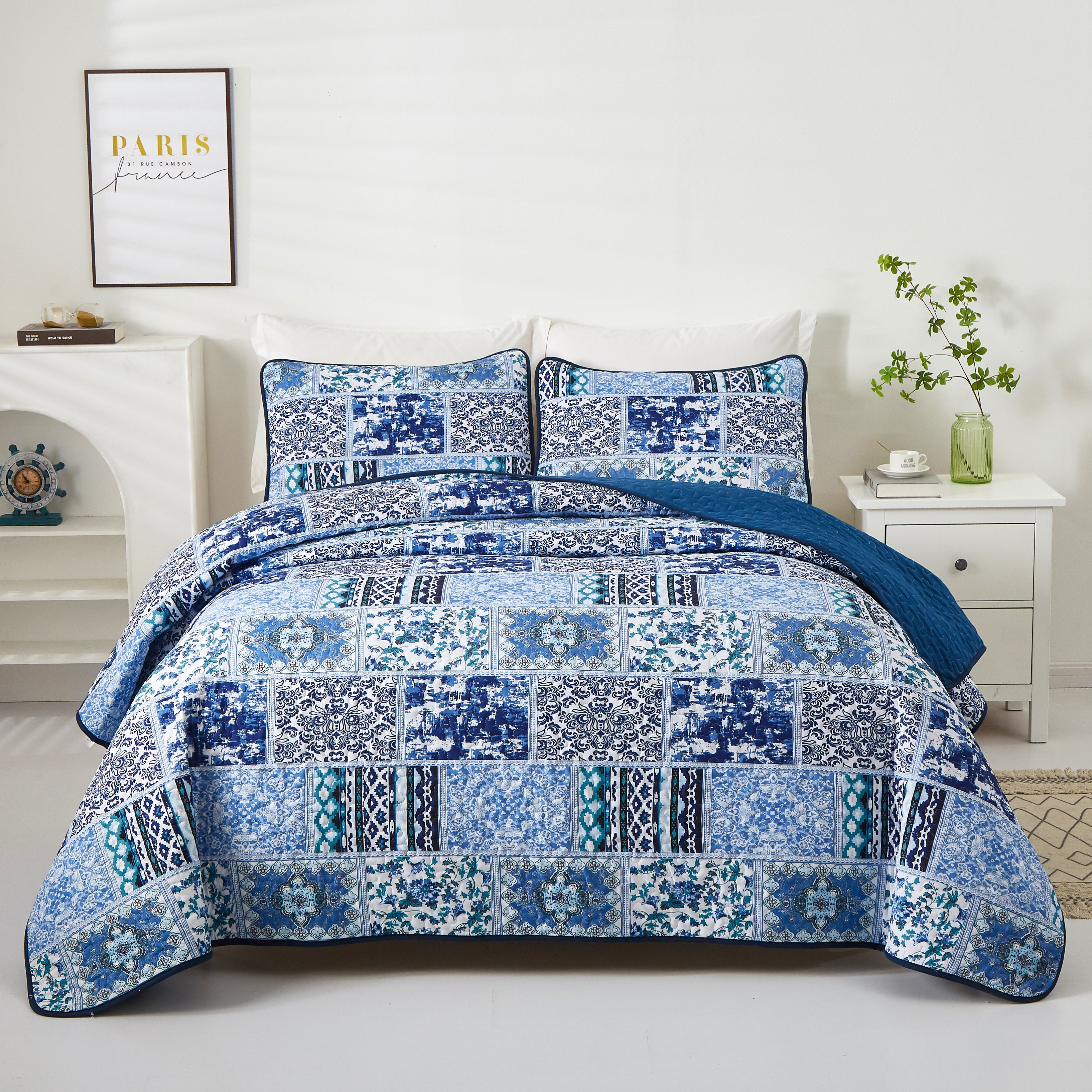 LEONIDAS - Printed cotton quilt set - Boho patchwork. Colour: blue