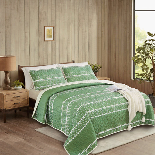 Green Simple lines 3 Pieces Quilt Set with 2 Pillowcases