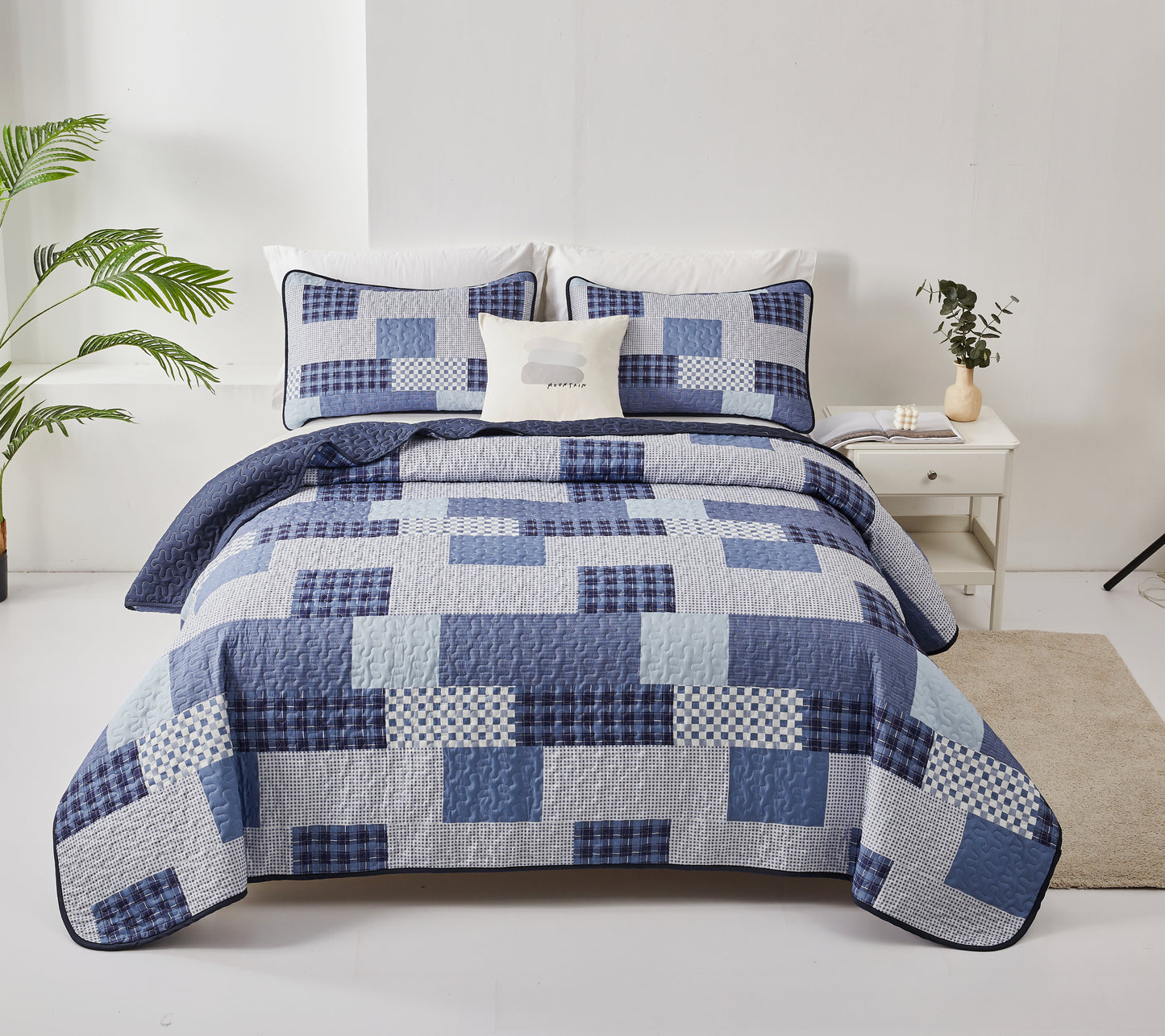 Blue plaid stitching 3 Pieces Quilt Set with 2 Pillowcases
