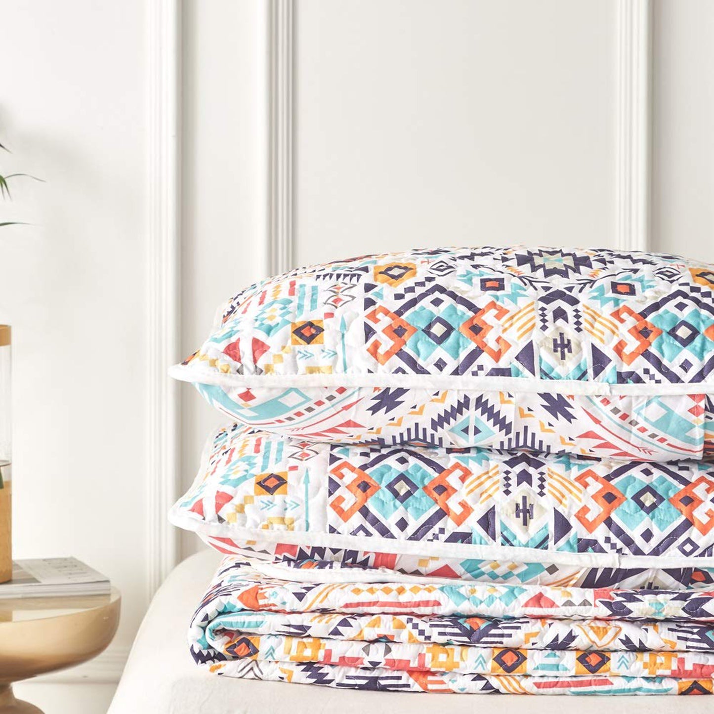 Bohemian Geometric Aztec Chic 3 Pieces Quilt Set With 2 Pillowcases