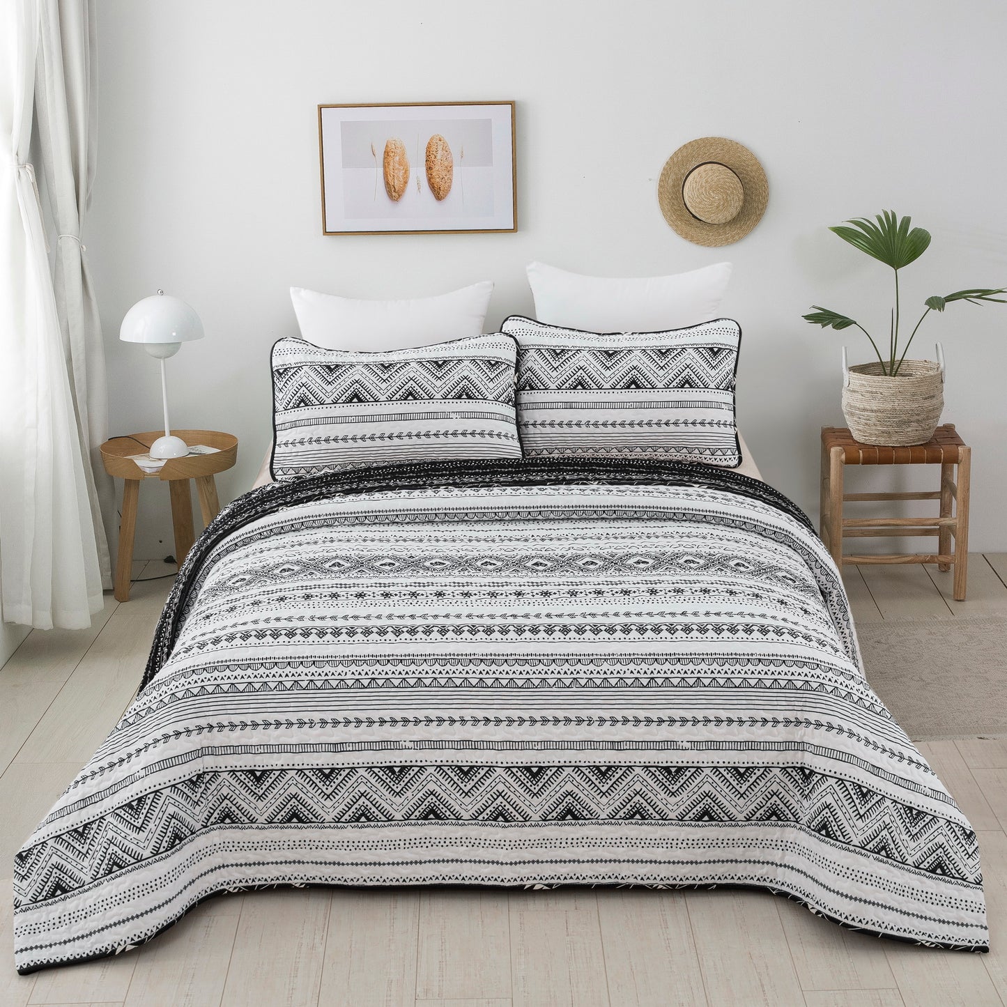 Double-sided Lines 3 Pieces Quilt Set Coverlet with 2 Pillowcases
