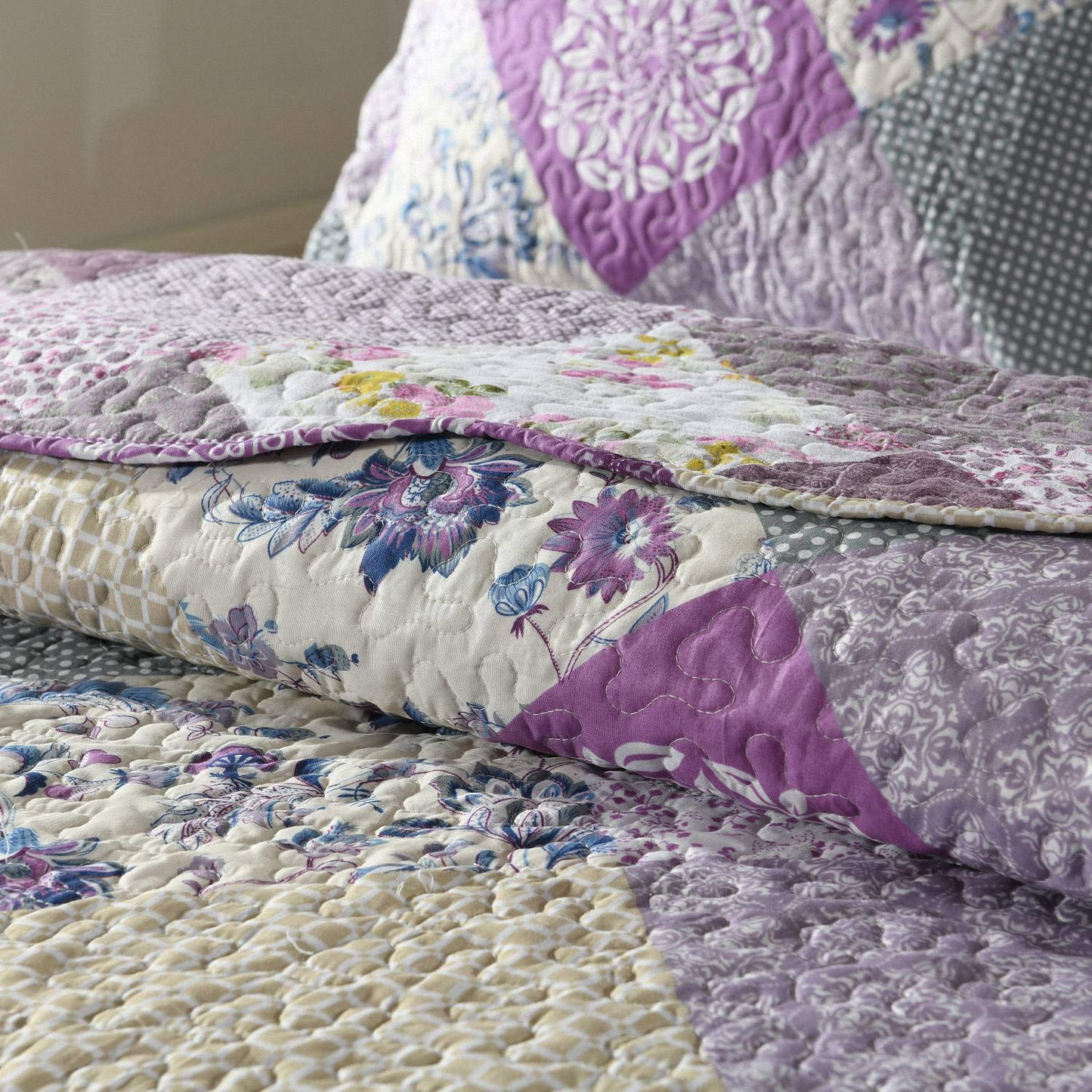 Purple Stitching Bohemian Style 3 Pieces Quilt Set with 2 Pillowcases