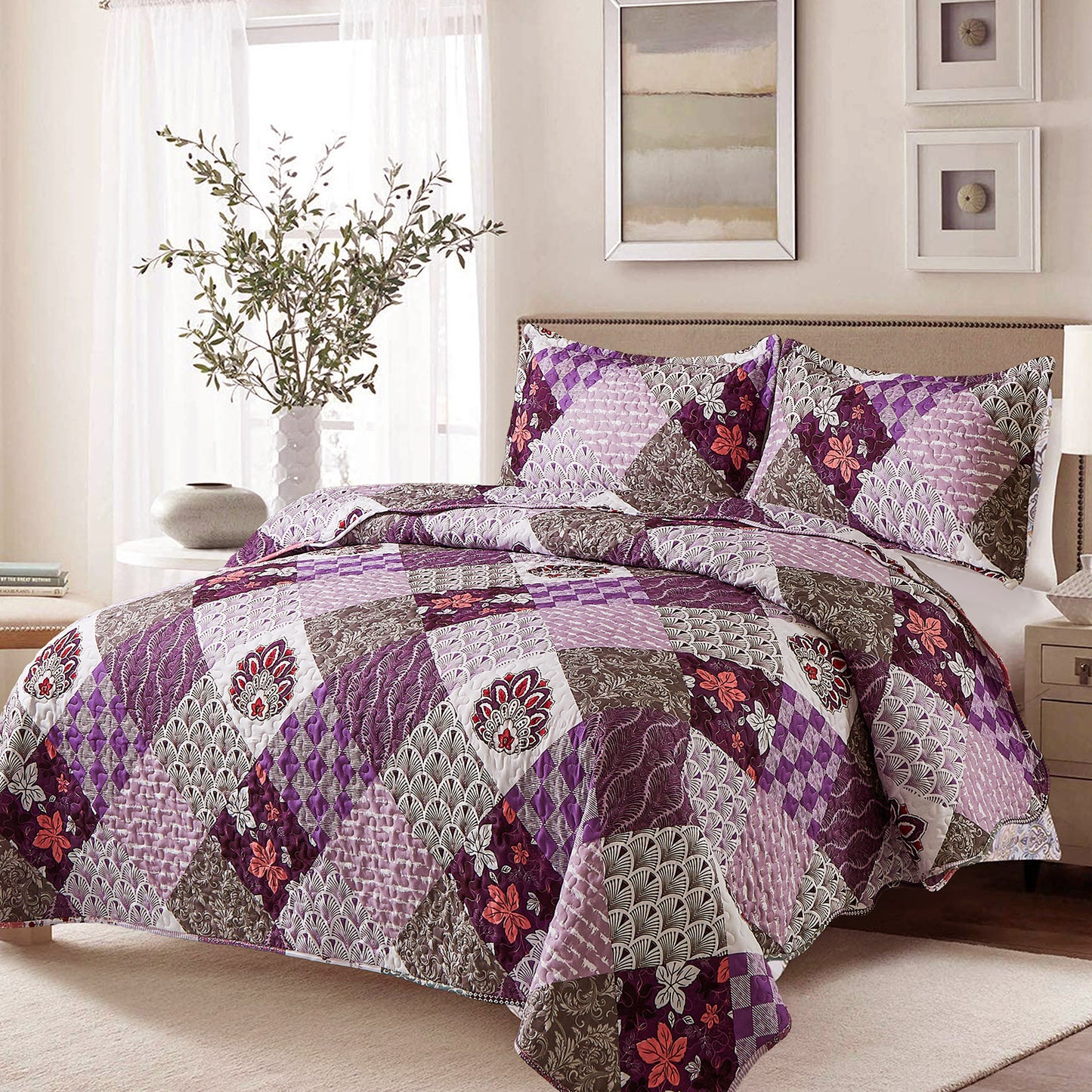Colorful Floral Lattice Stitching 3 Pieces Quilt Set with 2 Pillowcases