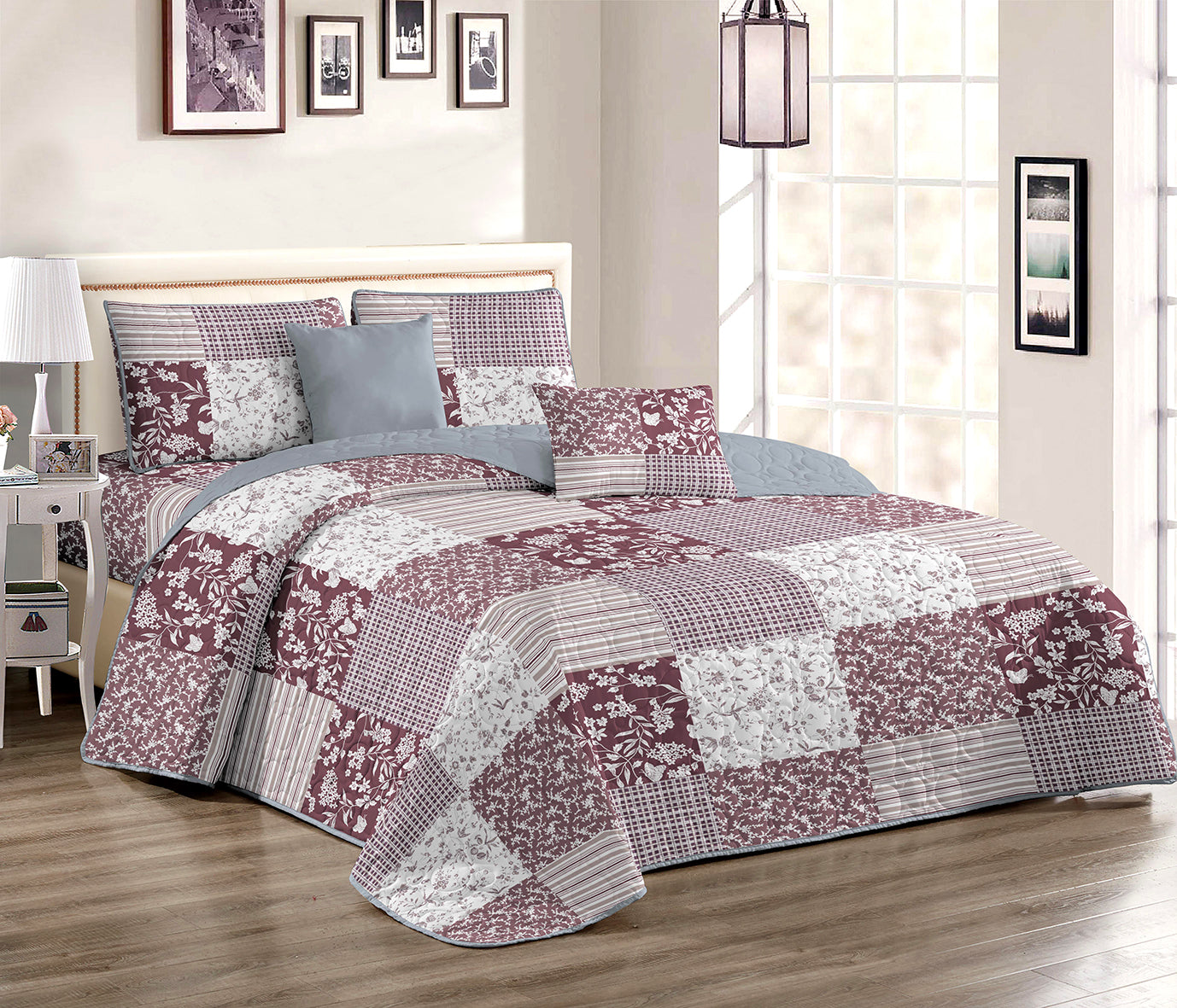 WongsBedding Brown Floral Patchwork Quilt Set With 2 Pillowcases