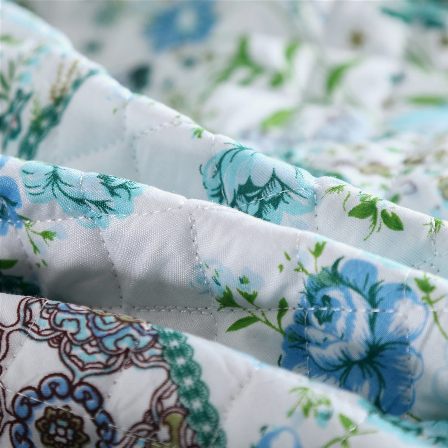 WongsBedding Green Floral Patchwork Quilt Bedspread Sets 3 Pieces Quilt Set With 2 Pillowshams